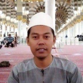 Picture of Irwan Masduqi