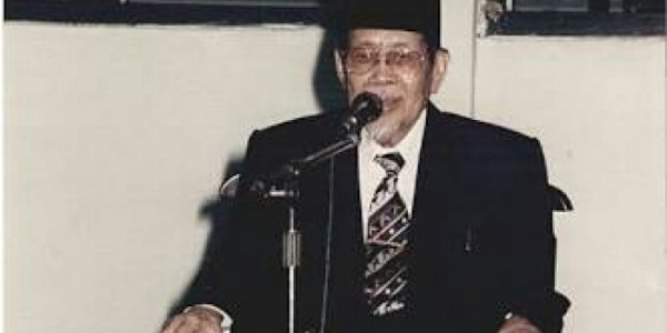 Prof. Ibrahim Hosen.