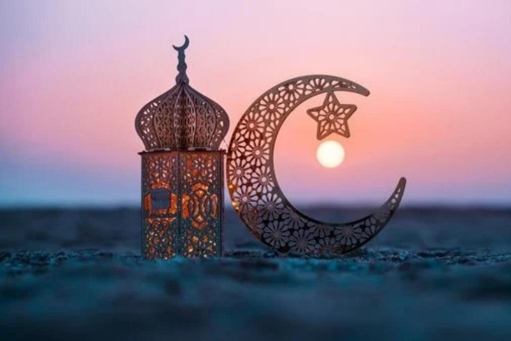 SYAHRULLAH: MENYELAMI MAKNA "BULAN ALLAH" DAN KEUTAMAAN PUASA MUHARRAM