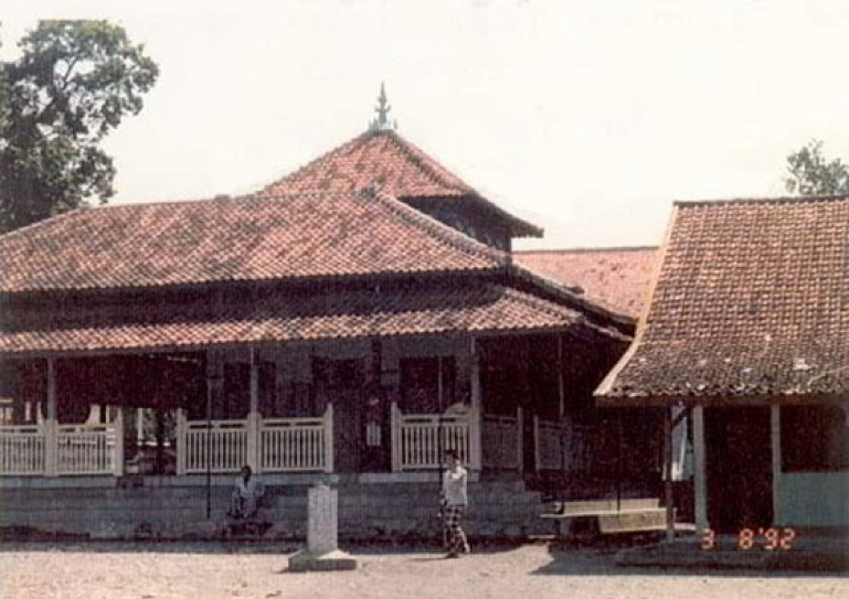 Cerpen: Polusi Suara